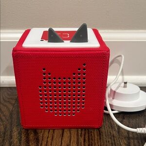 Tonies | Original TonieBox Red Audio Player for Kids